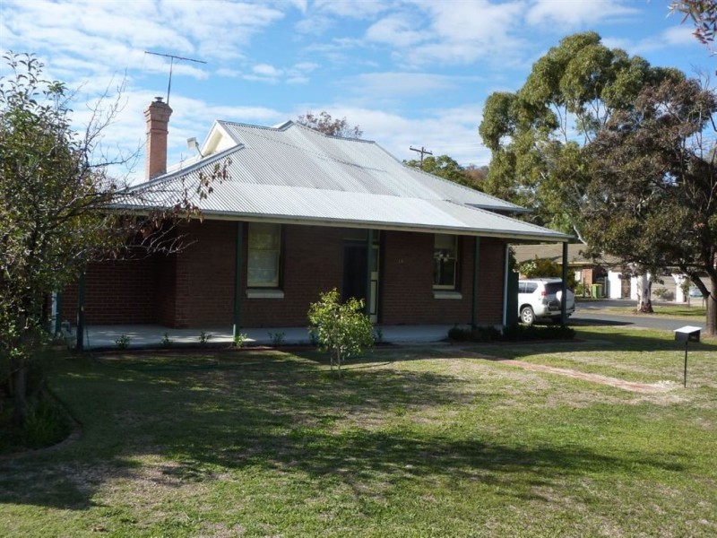 14 Donald Street, Culcairn NSW 2660