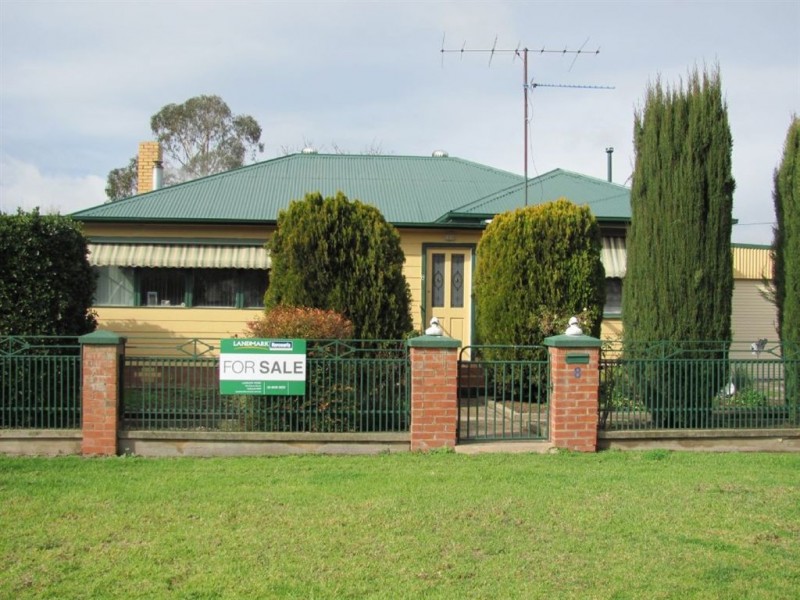 8 Spring Street, Holbrook NSW 2644