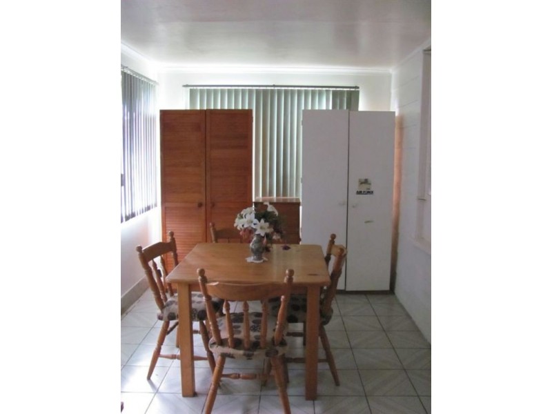 8 Spring Street, Holbrook NSW 2644