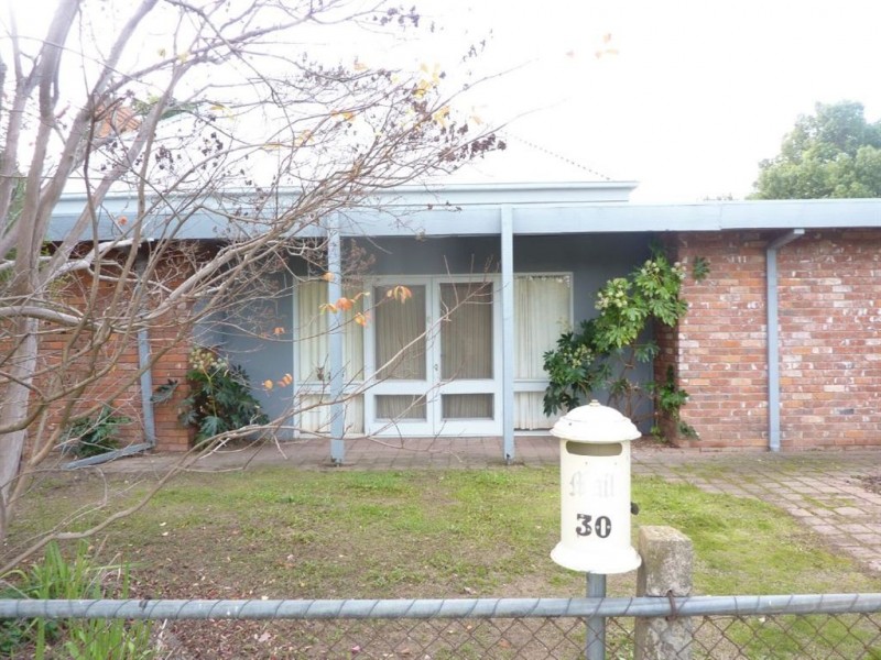 30 Hamilton Street, Culcairn NSW 2660