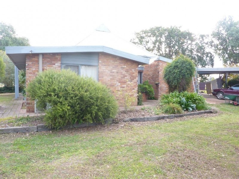 30 Hamilton Street, Culcairn NSW 2660