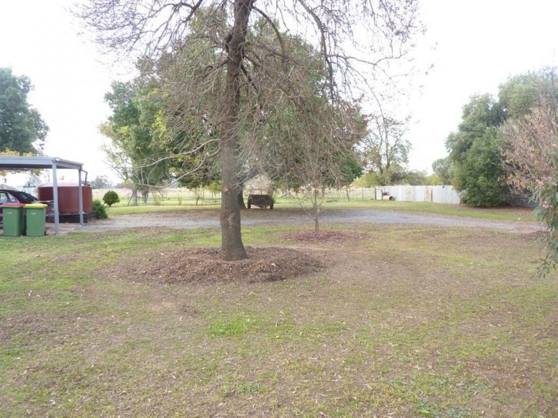 30 Hamilton Street, Culcairn NSW 2660