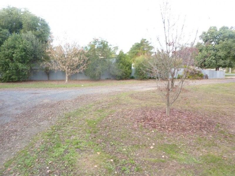 30 Hamilton Street, Culcairn NSW 2660