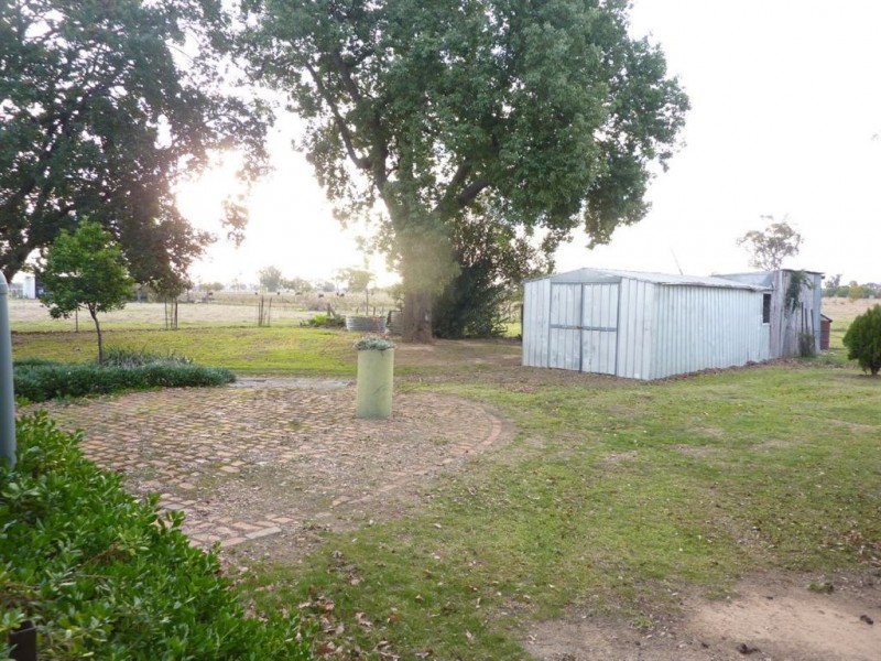 30 Hamilton Street, Culcairn NSW 2660