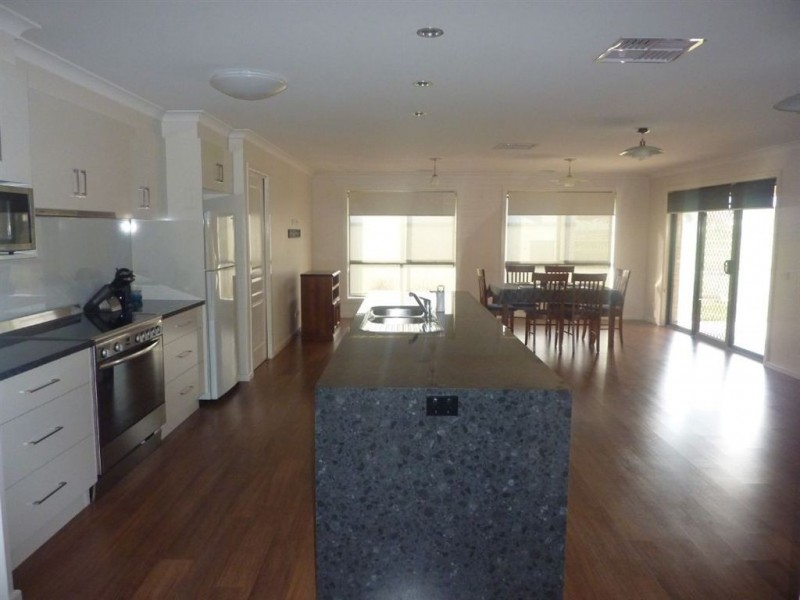 53 Wallace Street, Holbrook NSW 2644