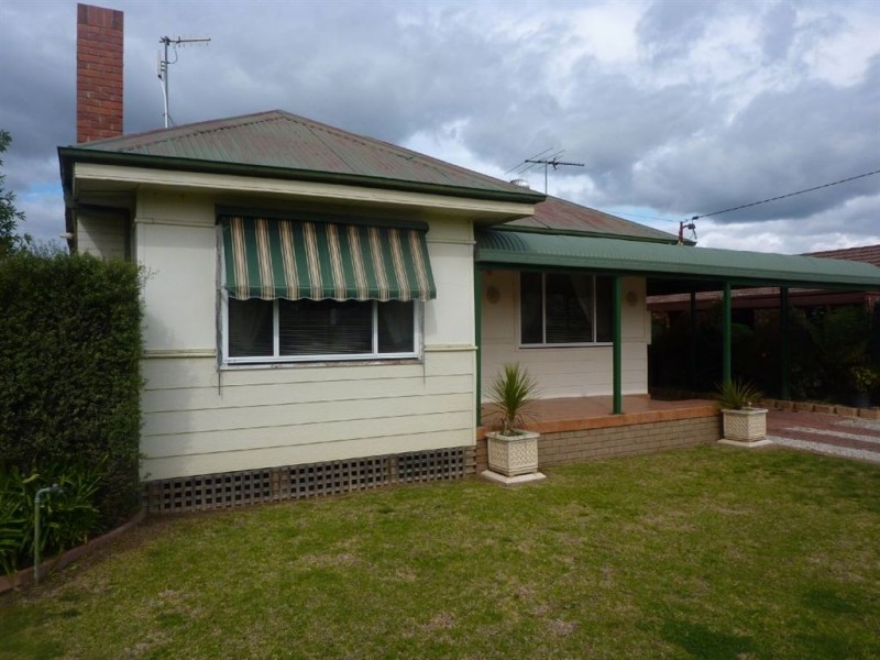 54 Peel Street, Holbrook NSW 2644
