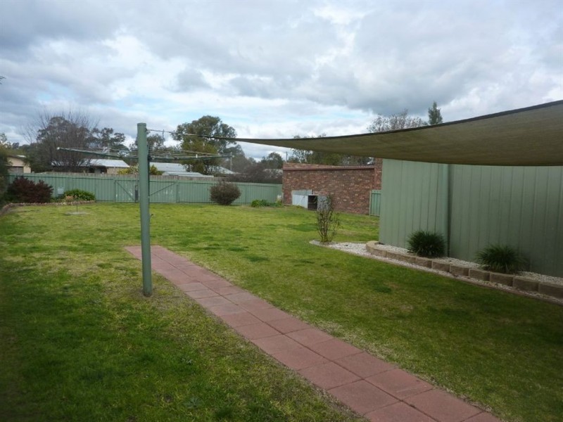54 Peel Street, Holbrook NSW 2644