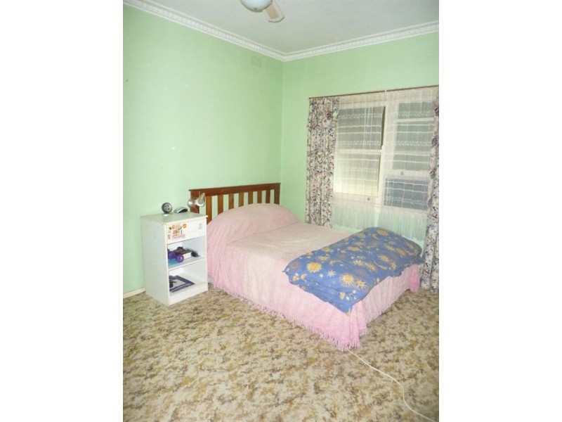 8 Gordon Street, Culcairn NSW 2660