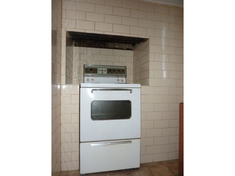 16 Fleet Street, Holbrook NSW 2644