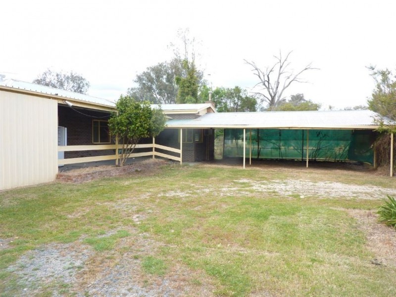 74 Wagga Road, Holbrook NSW 2644
