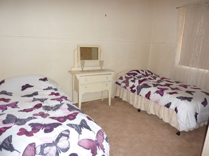 77 Peel Street, Holbrook NSW 2644