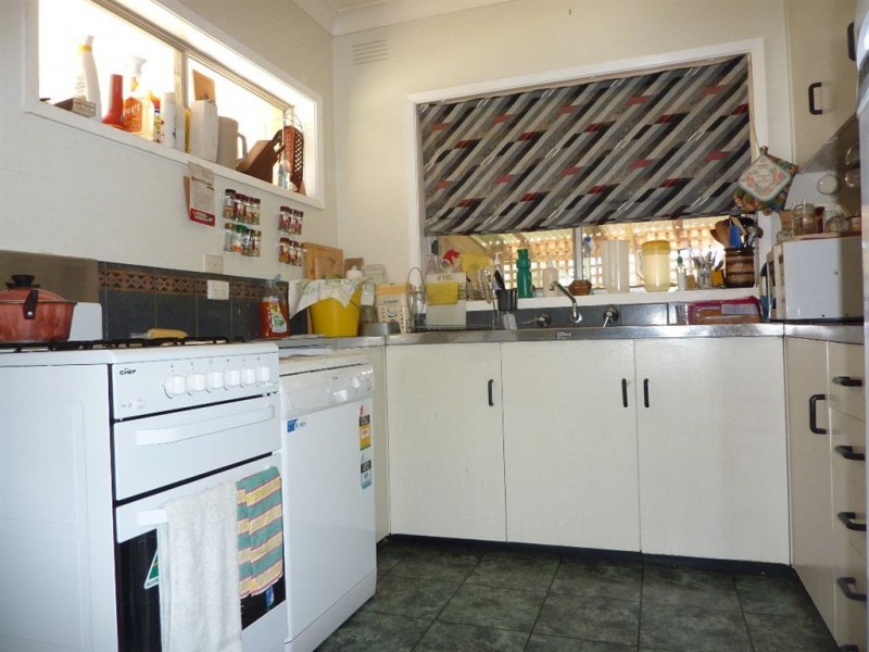 61 Young Street, Holbrook NSW 2644