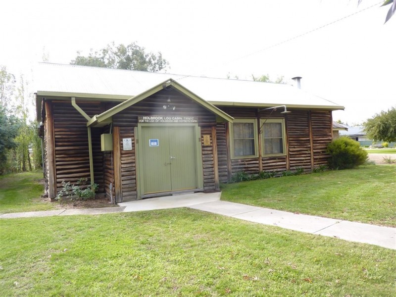 63 Bowler Street, Holbrook NSW 2644