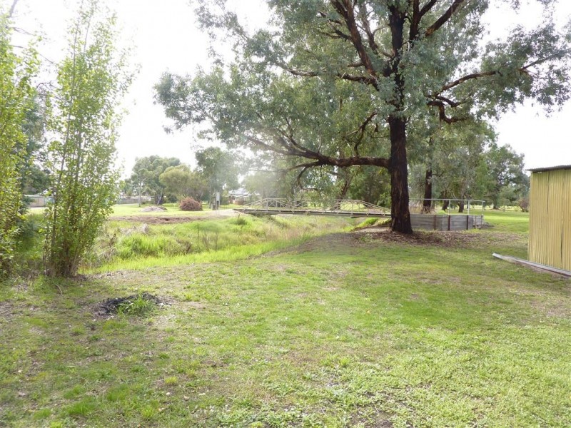 63 Bowler Street, Holbrook NSW 2644