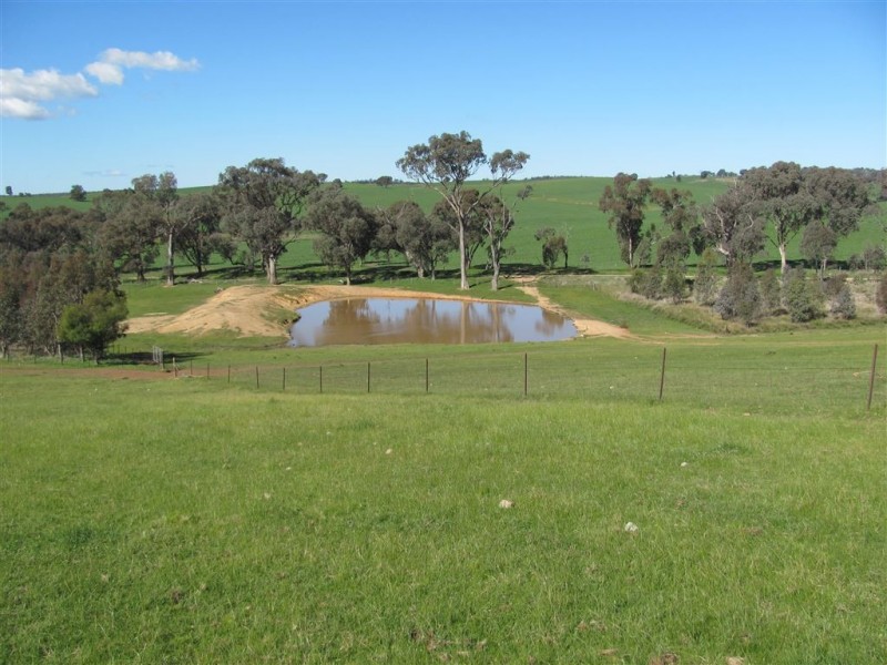 “Emu Hill” Pulletop Road, Holbrook NSW 2644