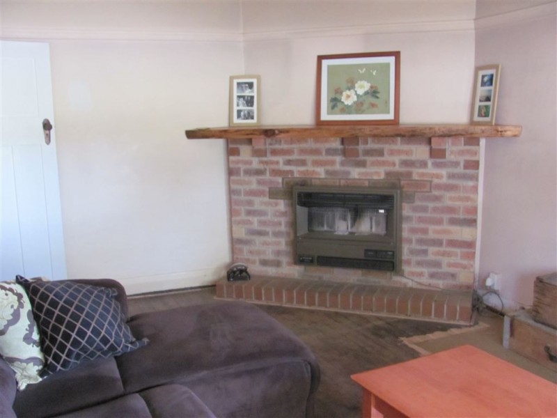 66 Wallace Street, Holbrook NSW 2644