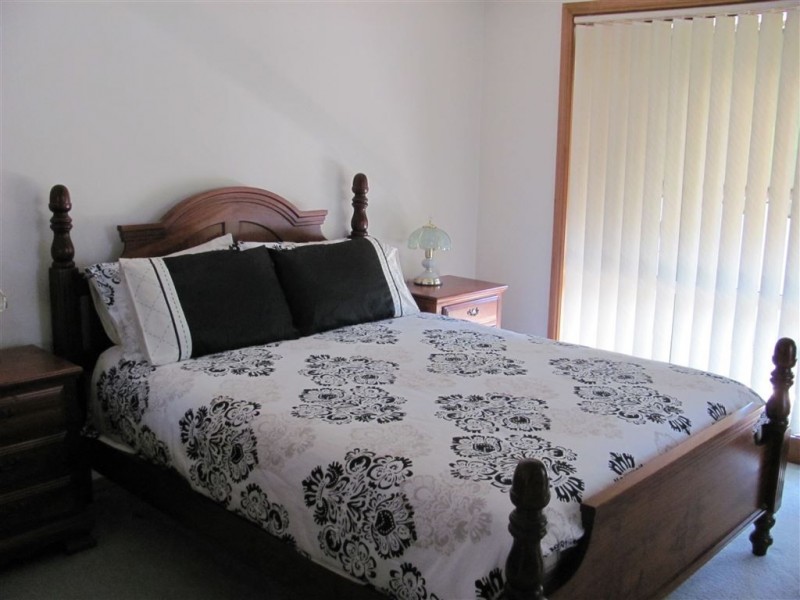 13 Murdoch Street, Holbrook NSW 2644