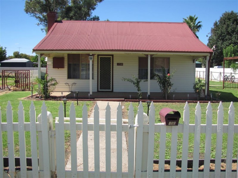 150 Albury Street, Holbrook NSW 2644