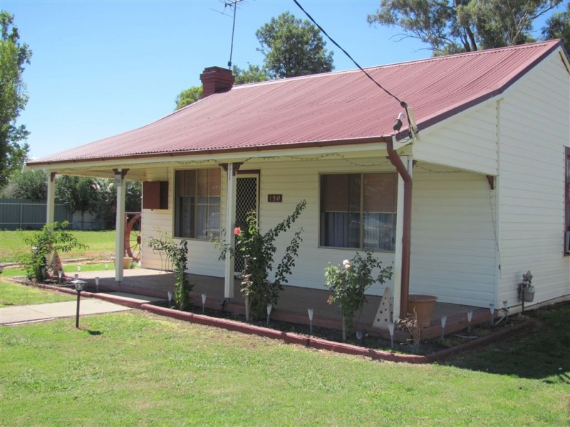150 Albury Street, Holbrook NSW 2644