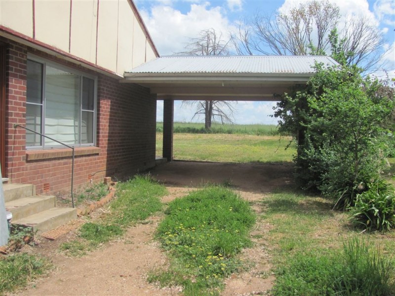 “Mile End” Pinnabar Road, Holbrook NSW 2644