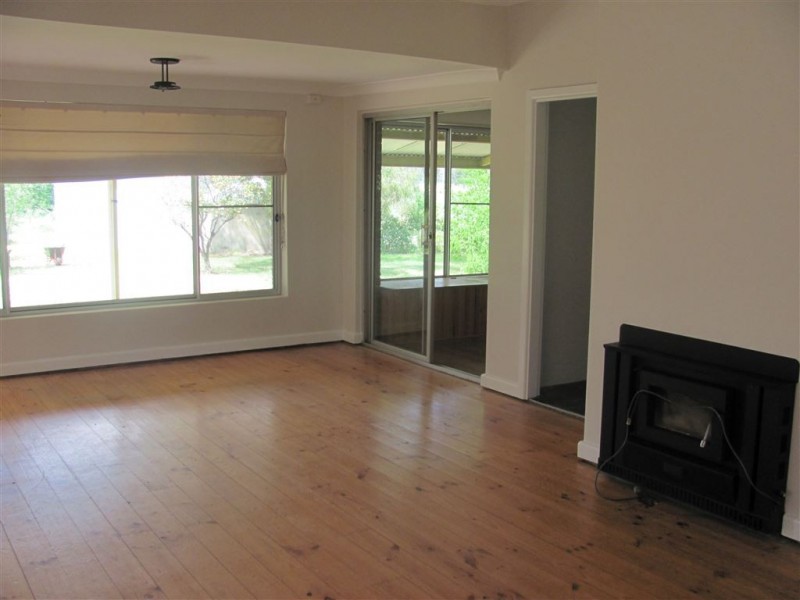 “Mile End” Pinnabar Road, Holbrook NSW 2644