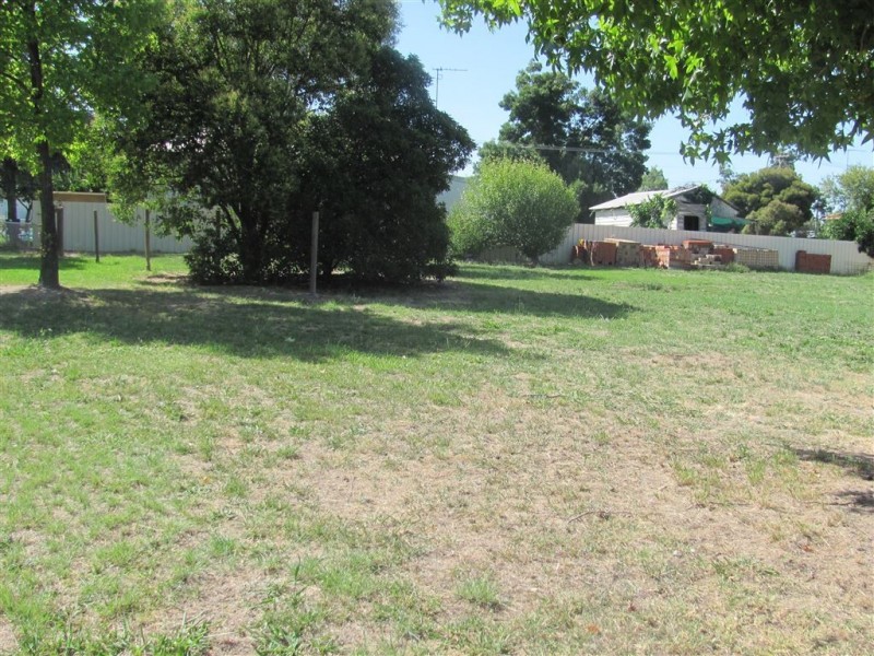 Lot 2 18 Bath Street, Holbrook NSW 2644