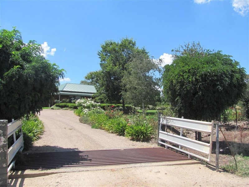 Tumbarook, 32 Corrys Lane, Holbrook NSW 2644