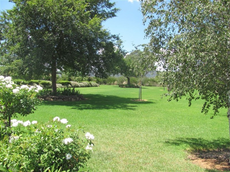 Tumbarook, 32 Corrys Lane, Holbrook NSW 2644