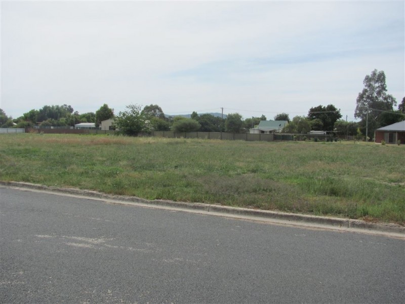 1 Stirbeck Street, Holbrook NSW 2644