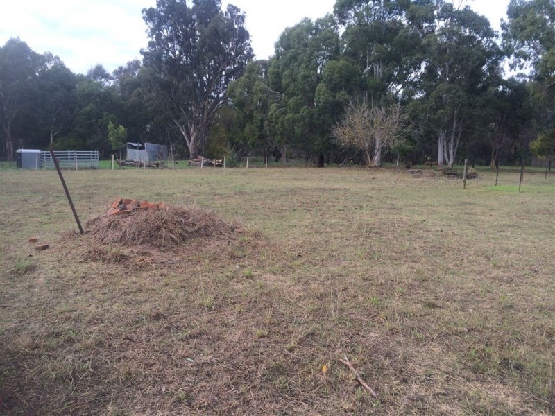 65,67 Macinnes Street, Holbrook NSW 2644