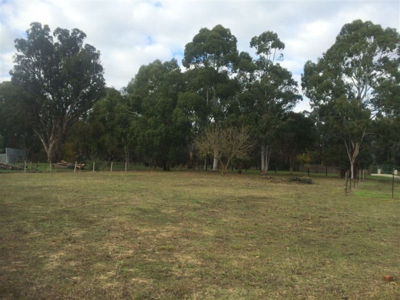 65,67 Macinnes Street, Holbrook NSW 2644