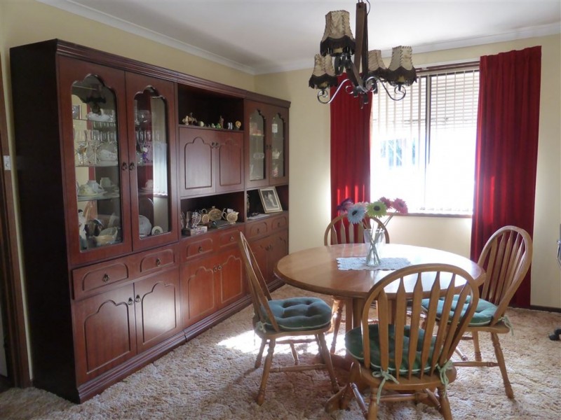 1 McLaurin Cresent, Holbrook NSW 2644