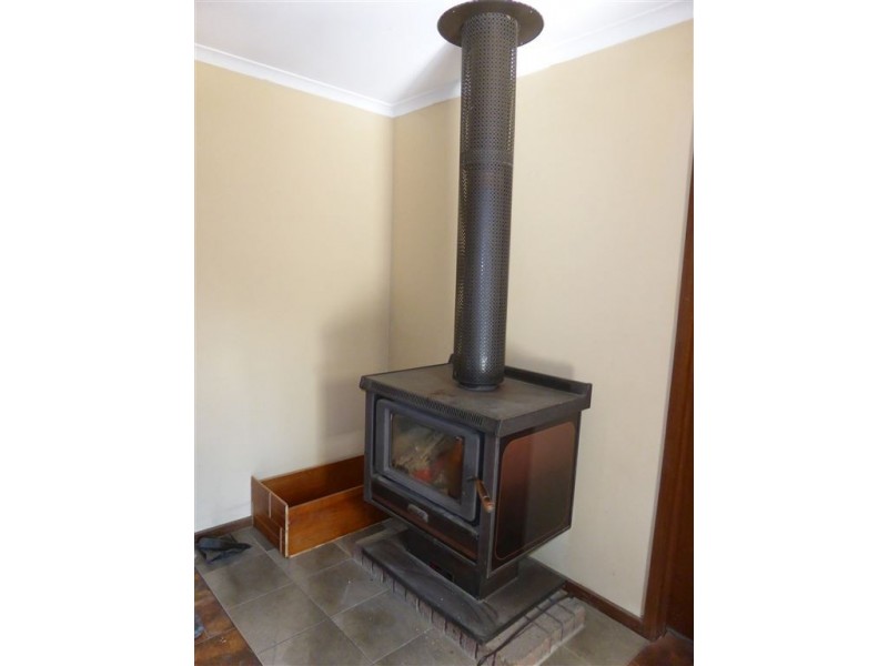 1 McLaurin Cresent, Holbrook NSW 2644