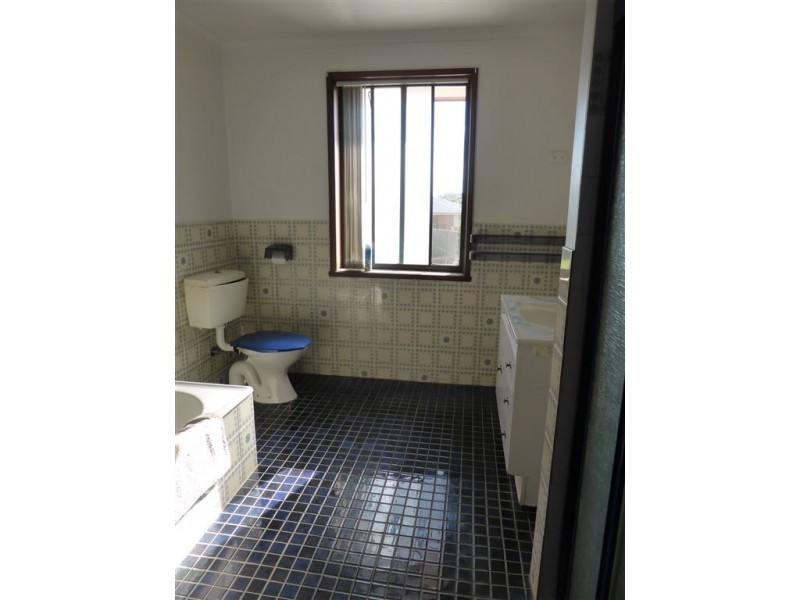 1 McLaurin Cresent, Holbrook NSW 2644