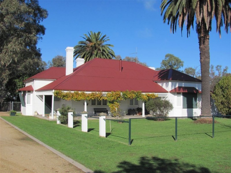 Willesdene/101 Walbundrie Road, Culcairn NSW 2660