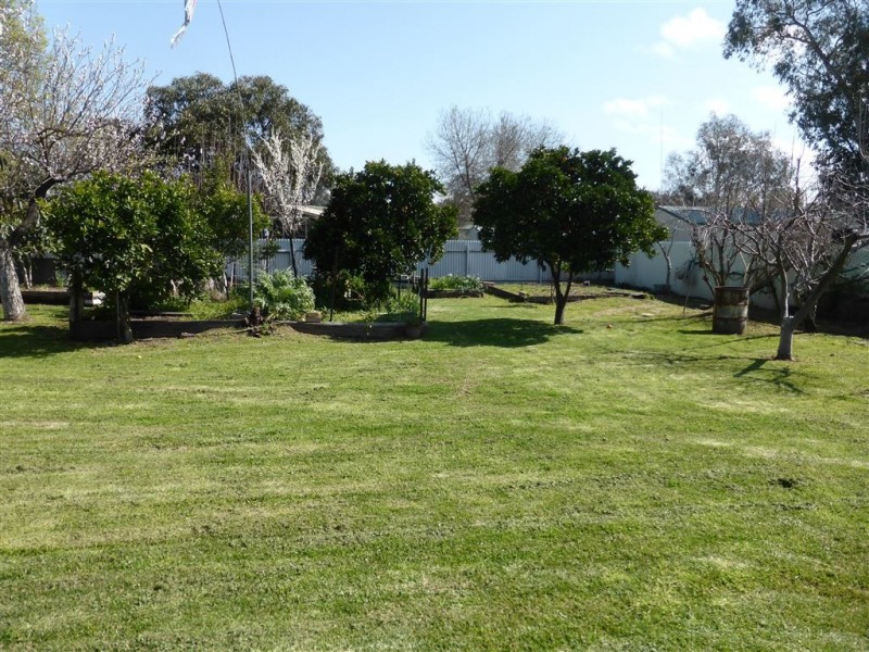 171 Albury Street, Holbrook NSW 2644