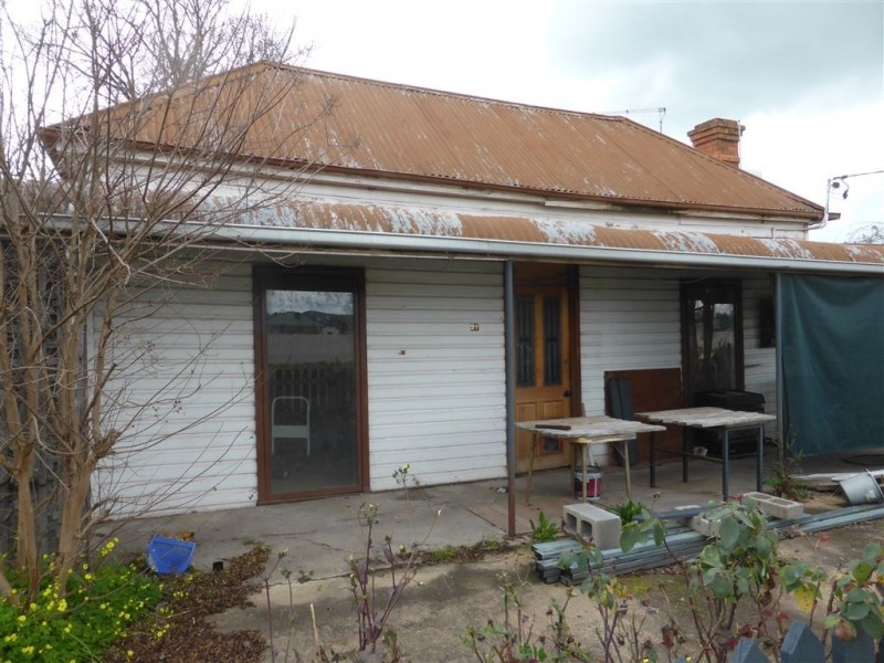 27 Webb Street, Holbrook NSW 2644