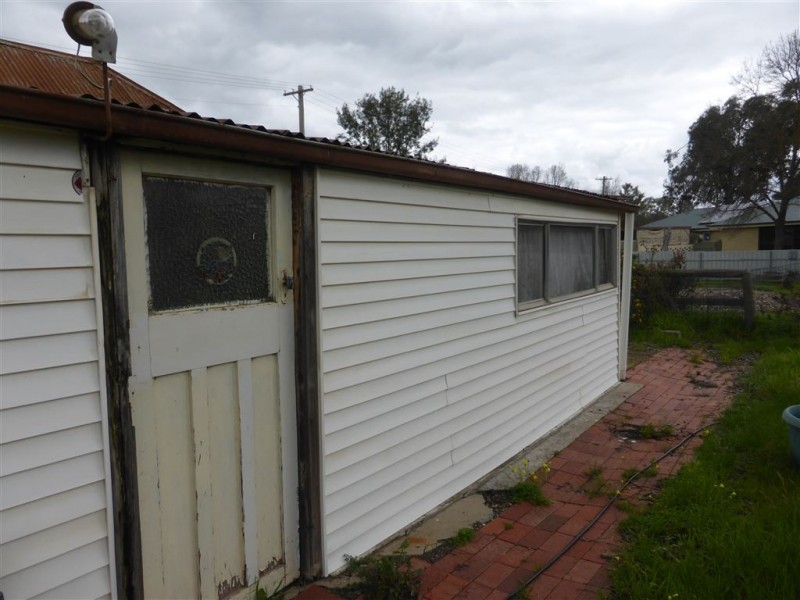 27 Webb Street, Holbrook NSW 2644