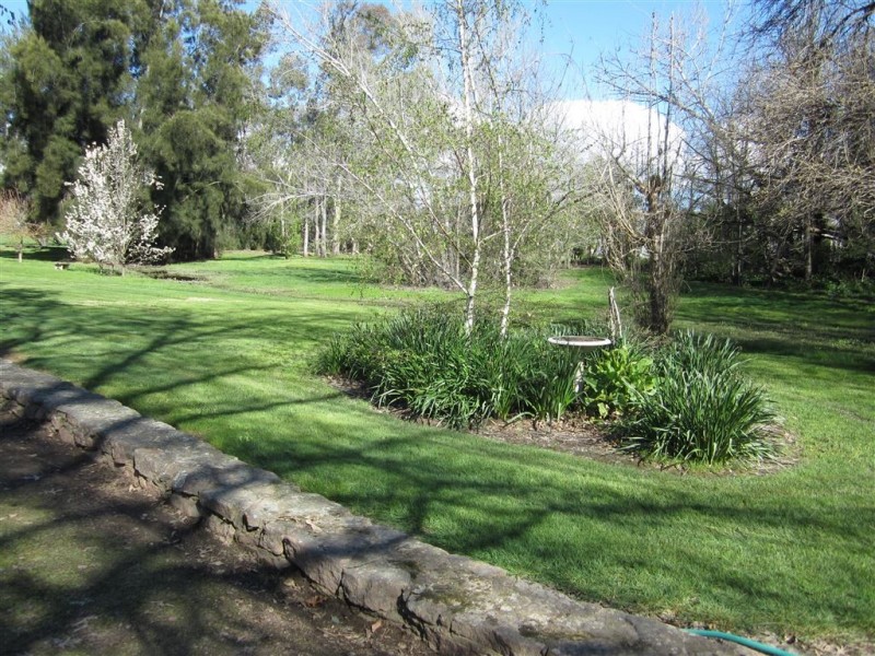 26 Halford Drive, Holbrook NSW 2644