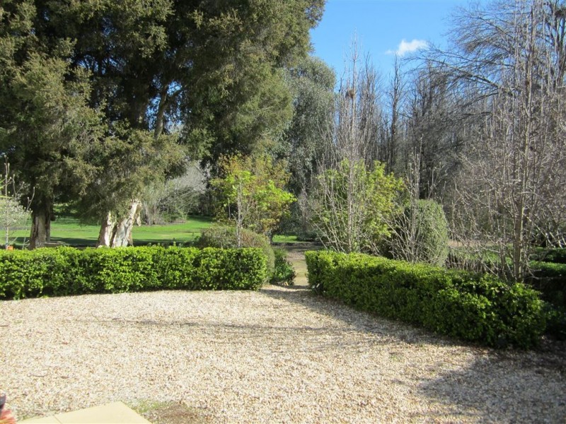 26 Halford Drive, Holbrook NSW 2644