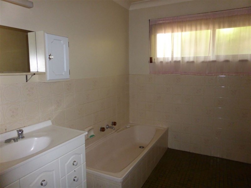 15 Gundagai Street, Holbrook NSW 2644