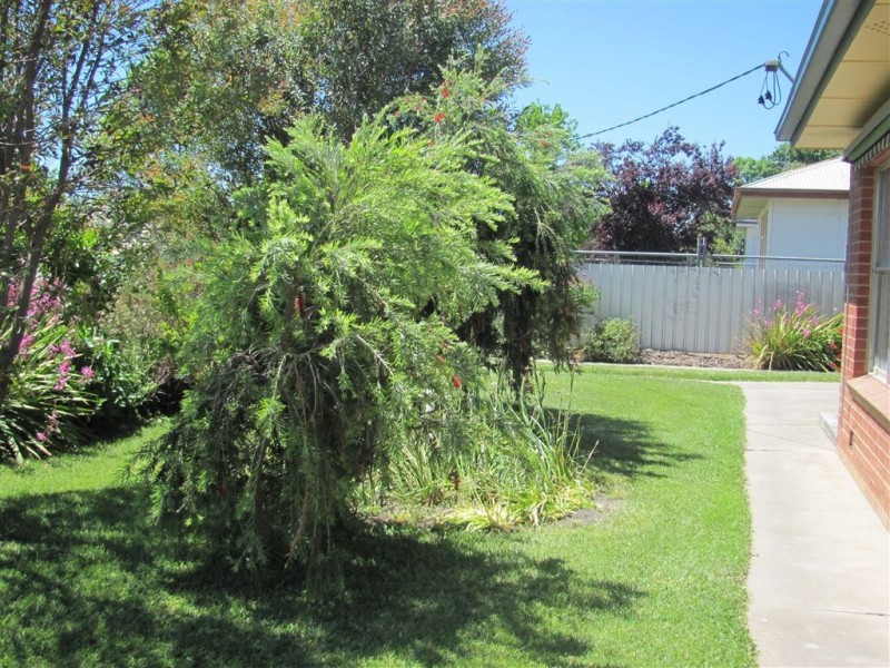 28 Peel Street, Holbrook NSW 2644