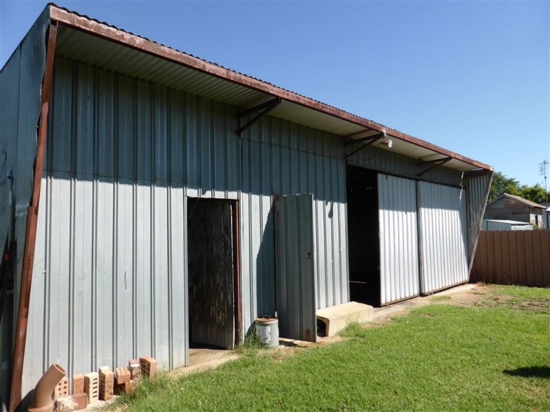 11 Gundagai Street, Holbrook NSW 2644