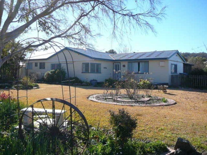 ** Kempton Park, Inverell NSW 2360