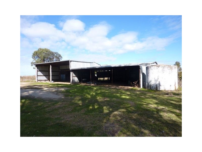 . Emu Hill, Inverell NSW 2360
