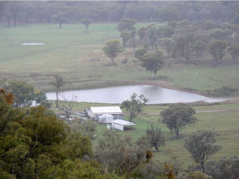 . YARRA  DARRA, Inverell NSW 2360
