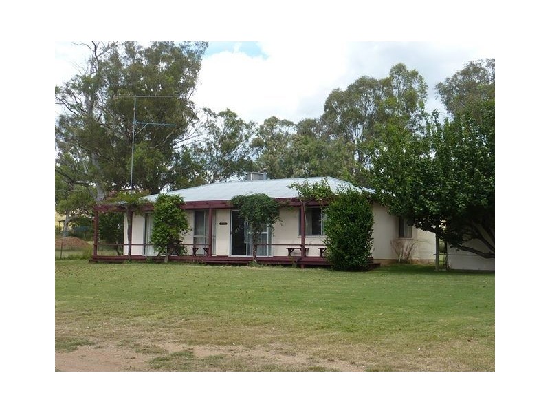 ” SUNNY  DOWNS”, Inverell NSW 2360