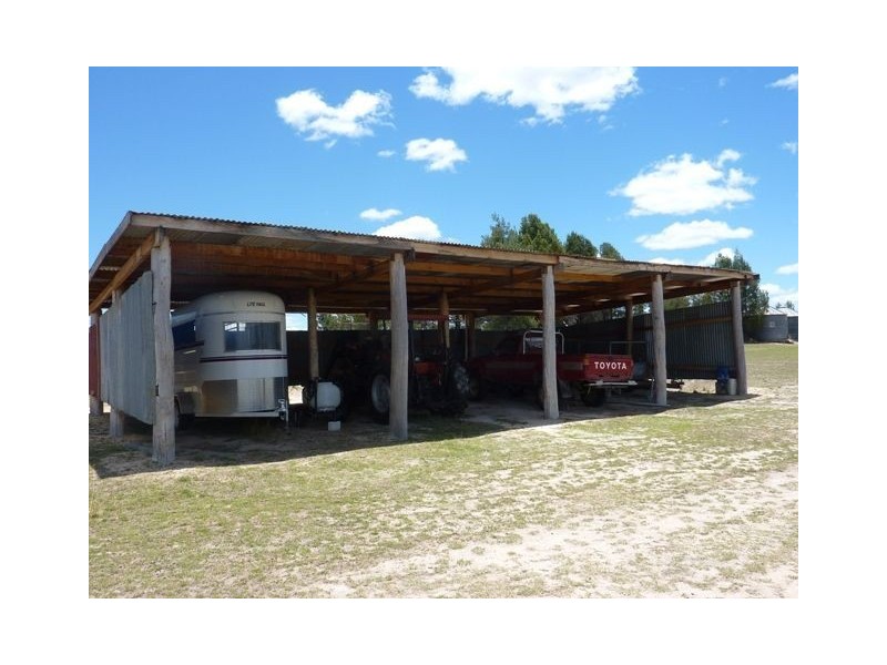 635 Baltimore Loop Road ‘SUFFOLK DOWNS’, Inverell NSW 2360