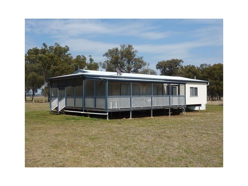 ” TARRANGOWER”, Inverell NSW 2360