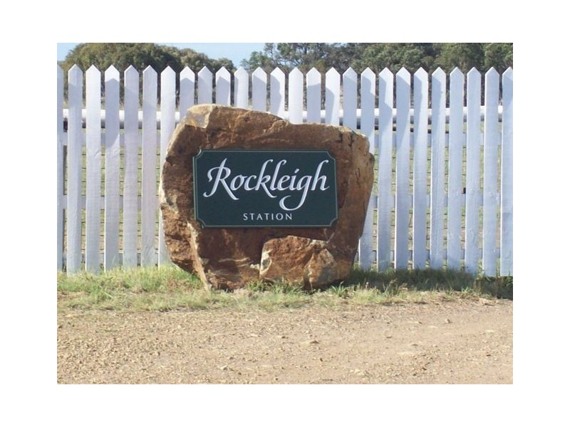 1653 Woodstock Road “ROCKLEIGH STATION”, Inverell NSW 2360